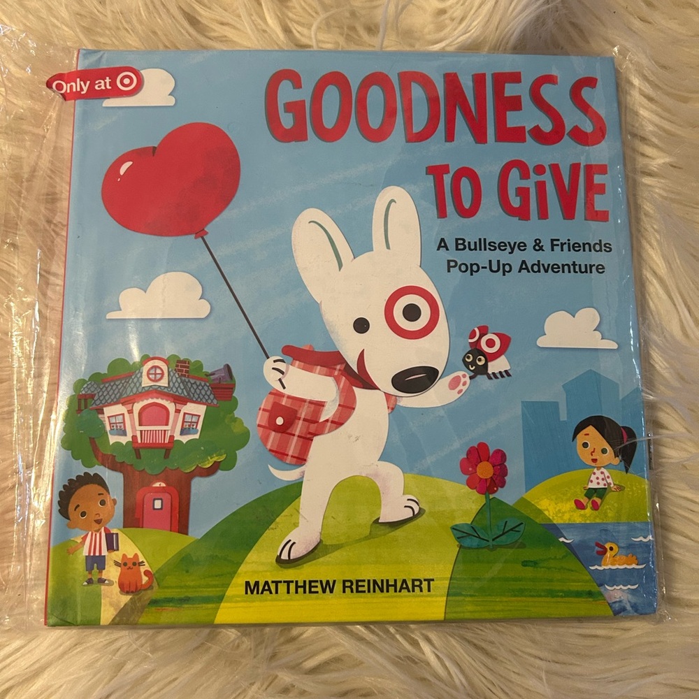 Target exclusive pop up bullseye and friends book (D5)